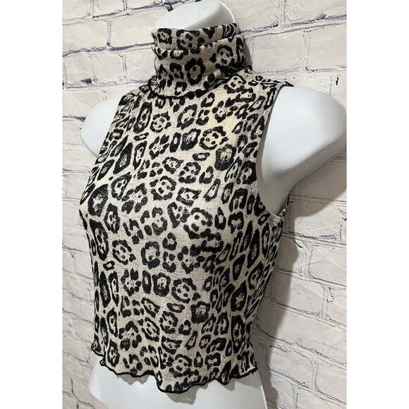 NWT CHOOSY boxy sleeveless tank top in a black and white leopard print Size XS - Picture 2 of 7